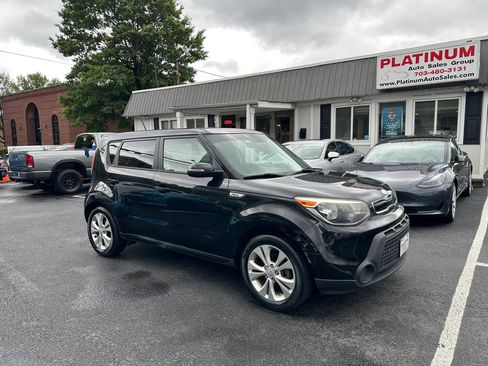 Used 2014 Kia Soul + w/ UVO w/Eservices Package FWD image 1
