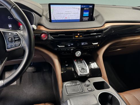 Used 2024 Acura MDX FWD w/ Technology Package image 25