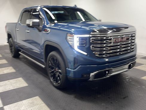 Used 2025 GMC Sierra 1500 Denali w/ Denali Reserve Package AWD/4WD image 24