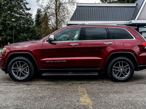 Used 2018 Jeep Grand Cherokee Limited w/ Trailer Tow Group IV image 15