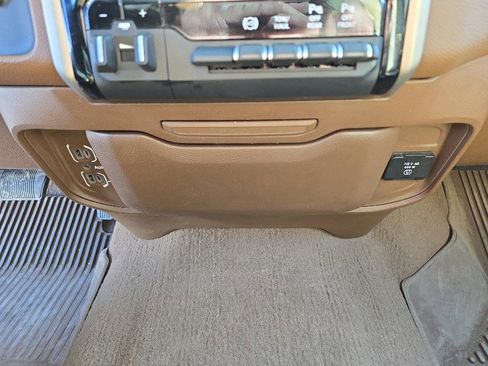 Used 2020 RAM 3500 Laramie image 21