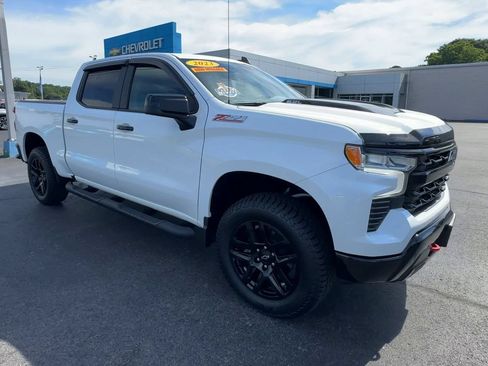 Used 2023 Chevrolet Silverado 1500 LT Trail Boss w/ Protection Package AWD/4WD image 2