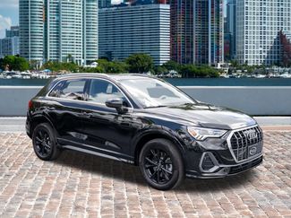 Used 2023 Audi Q3 2.0T Premium w/ Convenience Package video 3