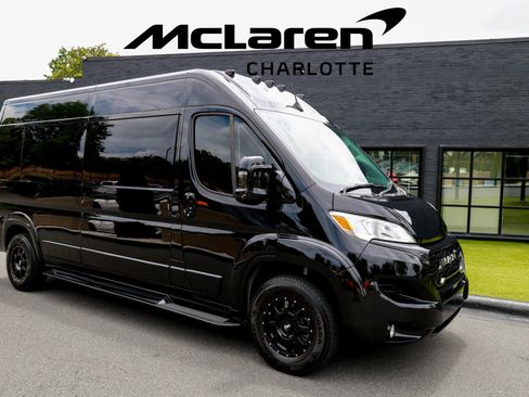Used 2023 RAM ProMaster 2500 w/ Driver Convenience Group FWD image 2