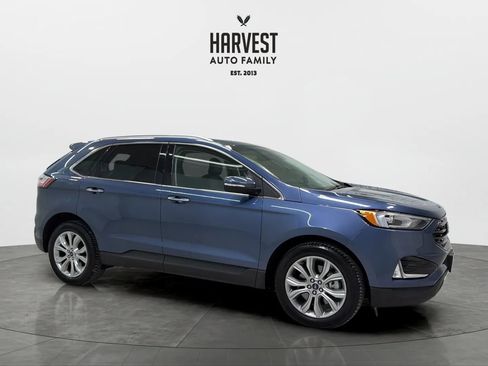 Used 2019 Ford Edge Titanium w/ Cold Weather Package AWD/4WD image 9