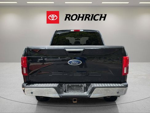 Used 2018 Ford F150 Lariat w/ Equipment Group 502A Luxury AWD/4WD image 6