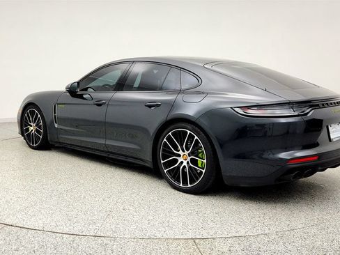 Used 2023 Porsche Panamera 4 Platinum Edition AWD/4WD image 7