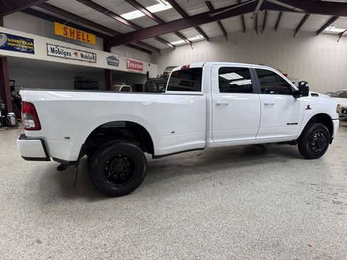 Used 2024 RAM 3500 Big Horn w/ Night Edition AWD/4WD image 8