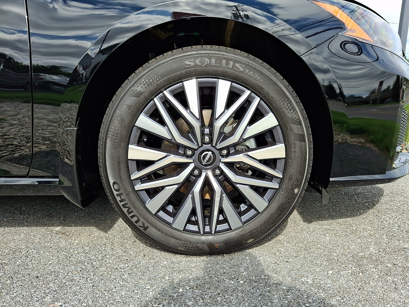 New 2026 Nissan Altima 2.5 SV FWD image 4