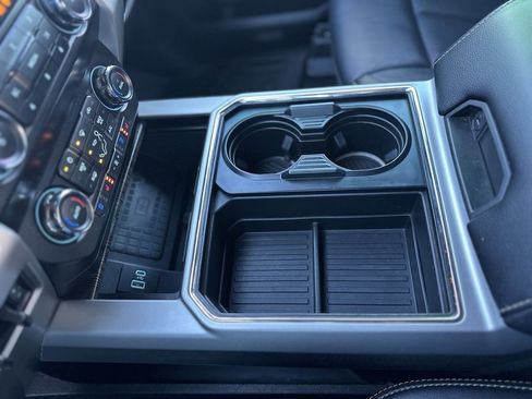 Used 2020 Ford F250 Lariat w/ Lariat Ultimate Package image 24