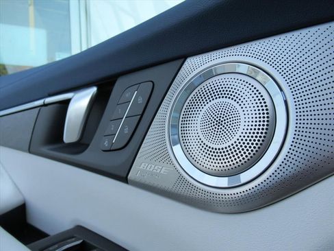 New 2026 Buick Enclave Avenir image 30