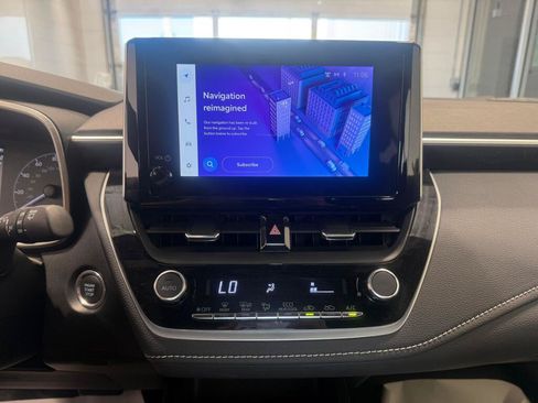Used 2023 Toyota Corolla SE FWD image 30