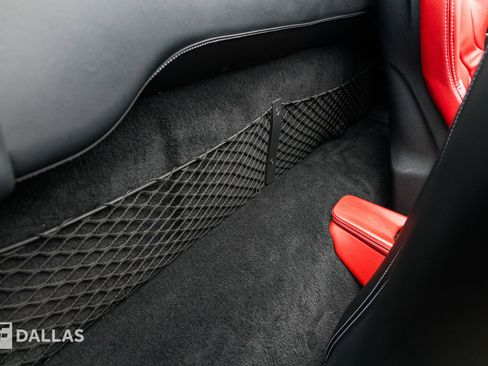 Used 2021 Ferrari F8 Tributo image 39