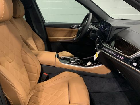 Used 2026 BMW X5 sDrive40i w/ M Sport Package image 24
