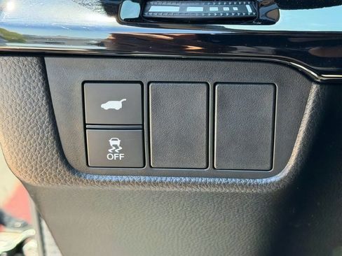 Used 2024 Honda CR-V EX-L image 19