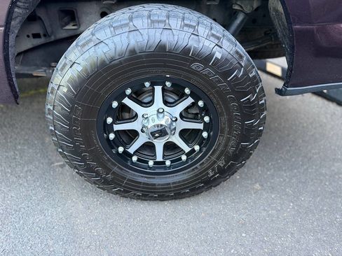 Used 2019 Ford F150 XL w/ Equipment Group 101A Mid AWD/4WD image 11