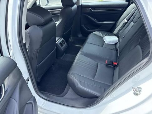 Used 2018 Honda Accord EX-L image 18