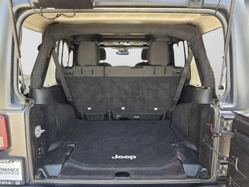 Used 2016 Jeep Wrangler Unlimited Sport w/ Quick Order Package 24S AWD/4WD image 24