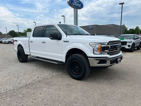 Used 2020 Ford F150 XLT w/ Equipment Group 302A Luxury AWD/4WD image 2