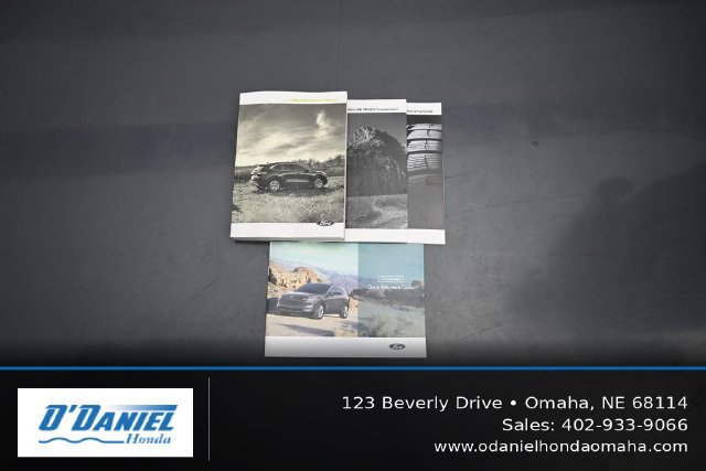 Used 2022 Ford Escape Titanium AWD/4WD image 42