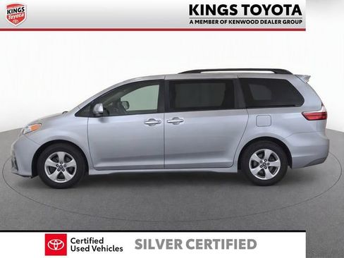Certified 2018 Toyota Sienna LE FWD image 8