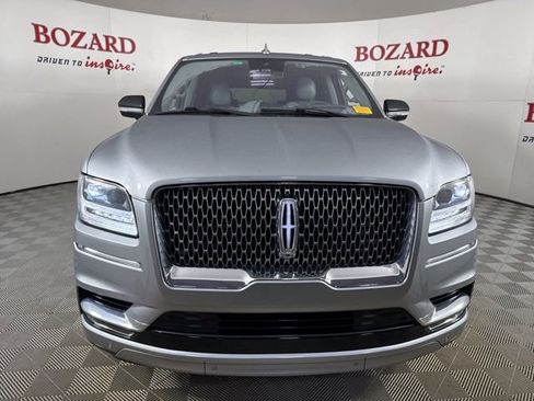 Used 2020 Lincoln Navigator L Reserve w/ Luxury Package image 2