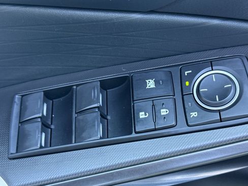 Certified 2022 Lexus IS 350 F Sport image 13