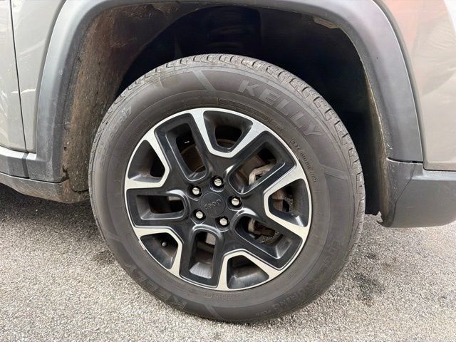 Used 2019 Jeep Compass Sport AWD/4WD image 10