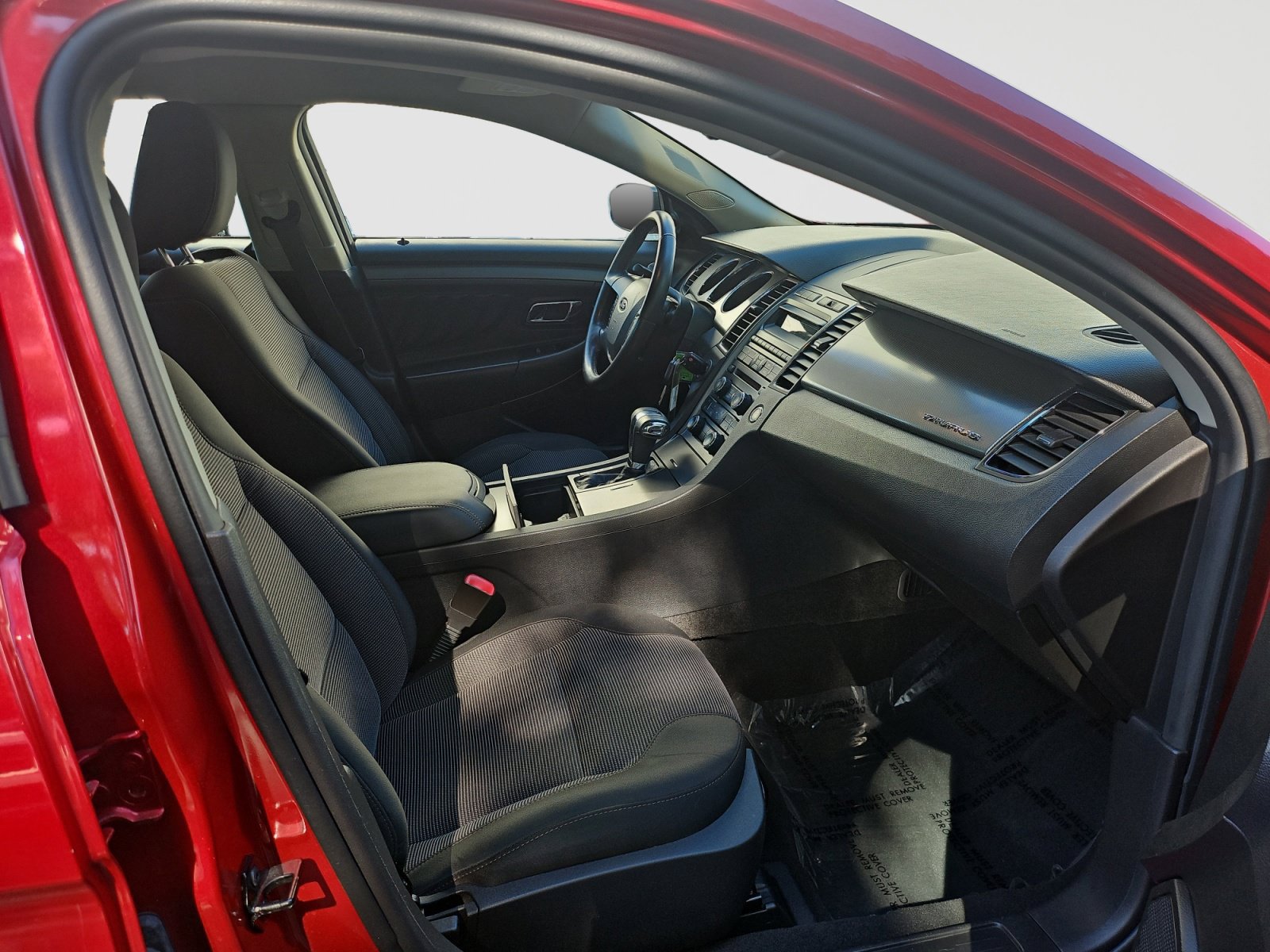 Used 2011 Ford Taurus SEL FWD image 15