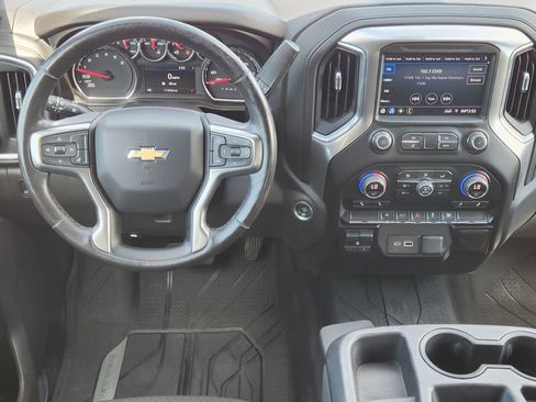 Used 2021 Chevrolet Silverado 1500 LT RWD image 30