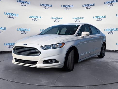 Used 2015 Ford Fusion SE w/ Equipment Group 202A image 11