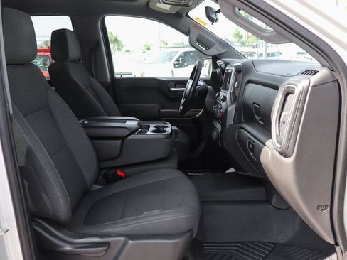 Used 2020 Chevrolet Silverado 1500 LT Trail Boss w/ Convenience Package image 32