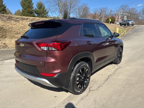 Certified 2023 Chevrolet TrailBlazer LT w/ Convenience Package image 3
