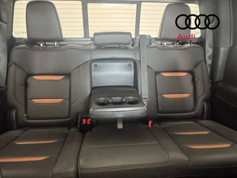 Used 2022 GMC Sierra 1500 AT4 w/ AT4 Premium Package AWD/4WD image 13