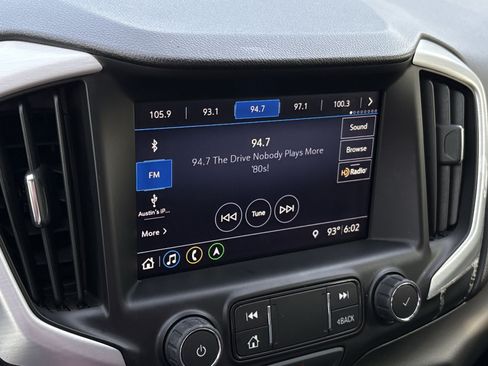 Used 2019 GMC Terrain SLT w/ Preferred Package AWD/4WD image 18