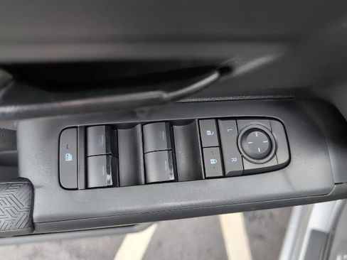 New 2025 Toyota Tacoma SR5 image 13