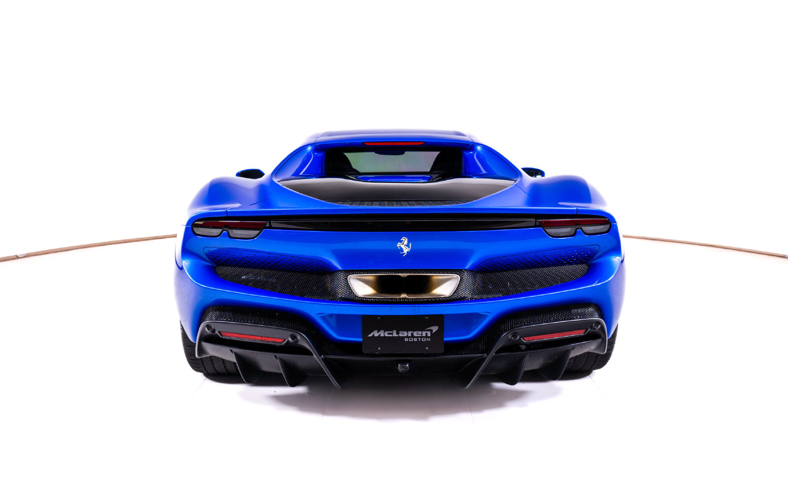Used 2022 Ferrari 296 GTB RWD image 4