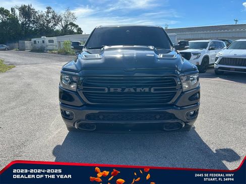 Used 2022 RAM 1500 Laramie RWD image 2