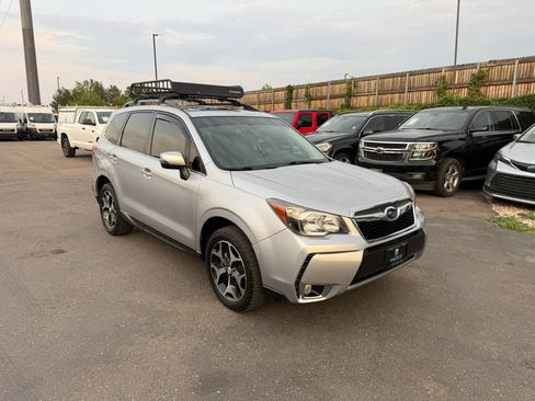 Used 2014 Subaru Forester 2.0XT Touring AWD/4WD image 8