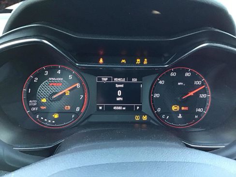 Used 2023 Chevrolet TrailBlazer RS w/ Convenience Package FWD image 12