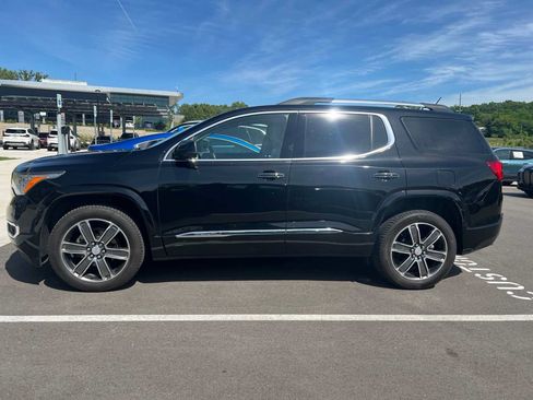 Used 2019 GMC Acadia Denali w/ Technology Package AWD/4WD image 4