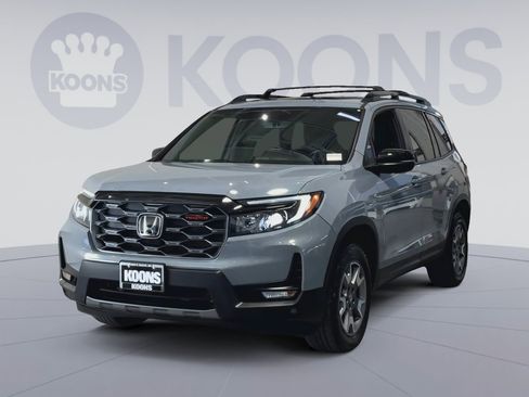 Used 2023 Honda Passport TrailSport image 5