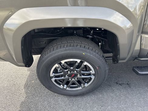 New 2025 Toyota Tacoma TRD Sport AWD/4WD image 11