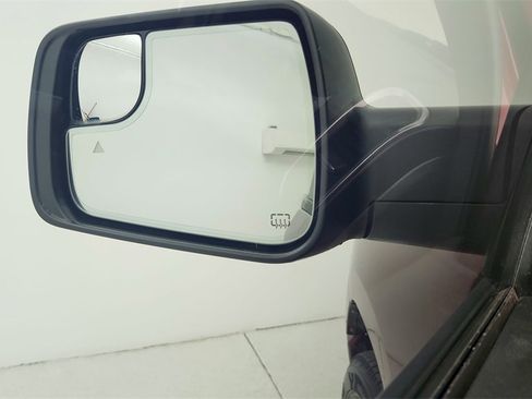 Used 2023 RAM 1500 Laramie image 17