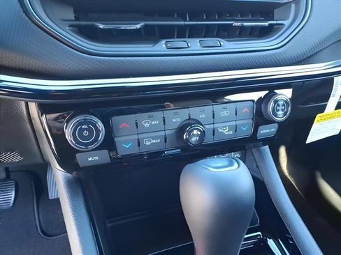 New 2026 Jeep Compass Limited AWD/4WD image 22