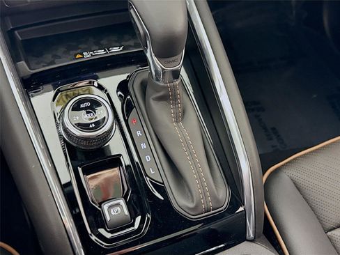 New 2026 GMC Canyon AT4 w/ Technology Plus Package image 12