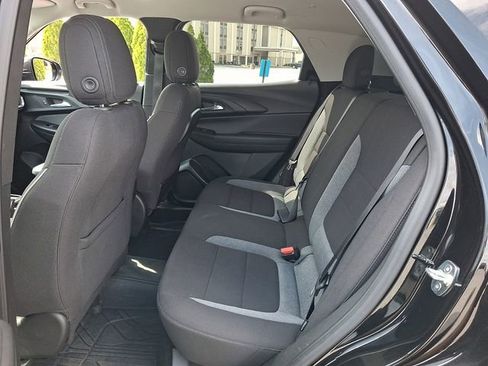 Used 2023 Chevrolet TrailBlazer LT w/ Convenience Package image 10