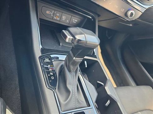 Used 2025 Kia K5 GT-Line image 11