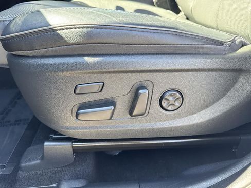 Used 2023 Hyundai Santa Fe Limited image 25