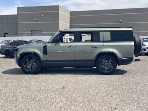 New 2025 Land Rover Defender 130 S image 20